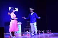 Con obra teatral, recolectan juguetes en San Pedro