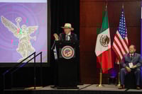 Ken Salazar reconoce que 70 % de armas usadas por crimen organizado provienen de EUA