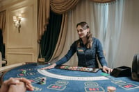 Vida, cámara, acción: el dinámico mundo del entretenimiento en línea de los casinos en vivo