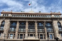 El Banco de México (Banxico) informó que, al cierre de la semana que terminó el 8 de marzo del 2024, el saldo de las reservas se ubicó en a 216 mil 800 millones de dólares.