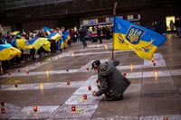 Ucrania recuerda a víctimas