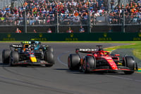Red Bull pierde racha de podios; gana Sainz