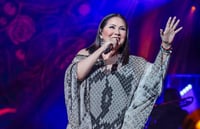 'No abandoné el escenario, dejen de meter cizaña', Ana Gabriel tras concierto en Puebla