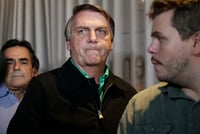 Investigan estancia de Bolsonaro por 2 noches en embajada húngara