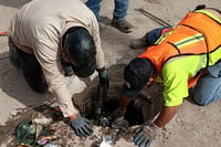 Siguen trabajos de desazolve de la red de drenaje en ejidos de San Pedro