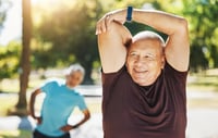 El ejercicio que fortalece el abdomen después de los 50 años