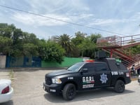 Seguridad Pública de Gómez Palacio realiza labores de vigilancia afueras de los planteles