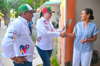 Brenda Calderón y Cristian Mijares recorren colonias del Distrito XI