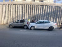 Accidentes viales Chocan por alcance en el desnivel Escobedo de Gómez Palacio