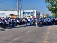 Realizan marcha en Gómez Palacio por el Día del Trabajo