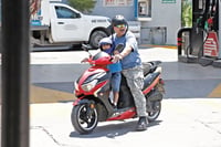 TRÁNSITO Y VIALIDAD Prohibirán a niños viajar en motocicleta