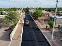 Pavimentan calles en ejido San Esteban de San Pedro
