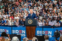¿Quién podría sustituir a Joe Biden como candidato demócrata?