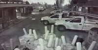 Video de camioneta de CFE moviéndose sola en Durango se vuelve viral