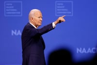 Crece presión a Joe Biden para que abandonde candidatura presidencial