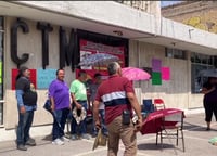 Protesta: Extrabajadores de La Valenciana toman instalaciones de la CTM en Gómez Palacio