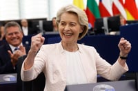 Eurodiputados reeligen a Von der Leyen