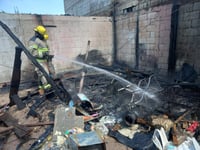 Incendio consume jacal en fraccionamiento Latinoamericano