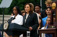 Kamala Harris logra récord de recaudaciones de campaña