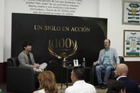 Juan Villoro presenta novela en El Siglo