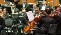 Camerata de Coahuila y Lomónaco celebran con música mexicana en el Teatro Isauro Martínez