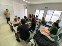 Inician nuevos cursos de barbería y oficios en el DIF Torreón para fomentar el autoempleo