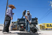 Intensifican trabajos de bacheo en Lerdo para mejorar las vialidades de la ciudad