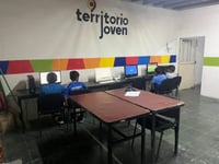 Ofrecen cursos de computación gratuitos en el Centro Poder Joven del ejido La Esmeralda