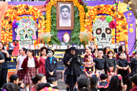 Celebran Día de Muertos