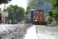 Avanzan las obras de reconstrucción del pavimento en la avenida Hidalgo de Gómez Palacio