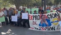 Protestan ex obreros de AHMSA; exigen el rescate de sus derechos contractuales