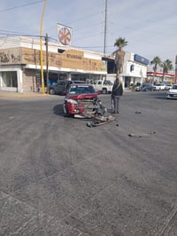 No respeta alto y provoca fuerte accidente en el Parque Industrial de Gómez Palacio