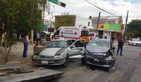 Accidente en el centro de Torreón deja a dos menores heridas