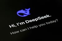 DeepSeek tunde a OpenAI con memes