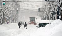 Nevadas en el norte de Japón causan 1 muerto, 4 heridos y caos en transporte