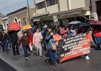 Trabajadores de la SUTUAAAN realizaron una marcha previo a posible huelga