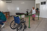 Taller para adultos mayores Nueva-mente