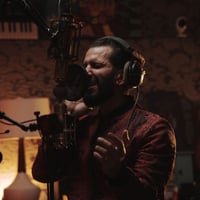 Cantautor lagunero Simón León encuentra equilibrio en la música