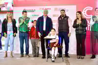 Entregan apoyos educativos a alumnos de primaria General Lucio Blanco