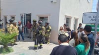 Realizan simulacro de incendio en una tienda departamental de San Pedro