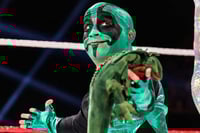 ¿Qué estudió Mr. Iguana, luchador mexicano que es la nueva sensación en la WWE?