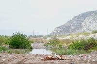 Contaminación sin permiso: empresas y drenajes descargan al Nazas