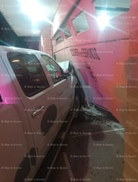 Conductor ebrio daña tres autos, arrolla a mujer y choca con domicilio en Lerdo