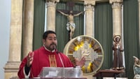 Misa solemne a San Pedro y San Pablo, pilares de la Iglesia Católica