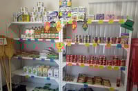 Llaman a aprovechar productos de la canasta básica en tienda Diconsa en DIF San Pedro