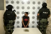 Grupo de Reacción Torreón detiene a hombre por posesión de narcóticos
