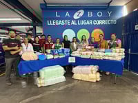 Empresa de San Pedro entrega importante donación de pañales al DIF