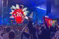 Oasis rinde emotivo homenaje a Diogo Jota ante 75 mil personas | VIDEOS