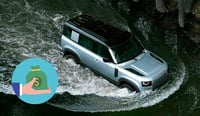 ¿Cuánto necesitas ganar para tener una Land Rover Defender especial para conducir en agua?