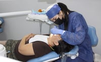 Ofrecen servicios dentales en Facultad de Odontología